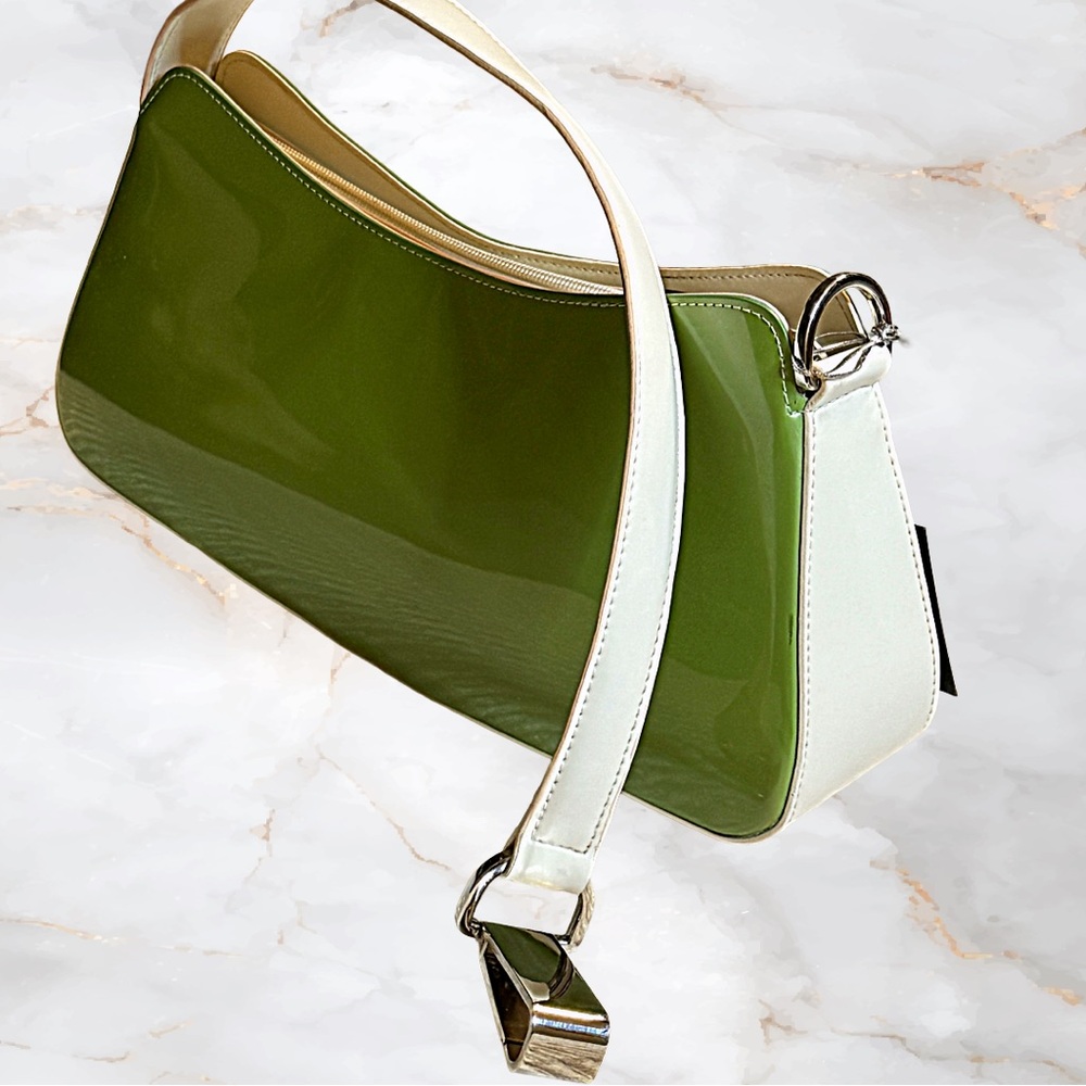 Beijo Y2K Avocado Green Glossy Hobo Shoulder Bag NWT White Trim Deadstock - Picture 9 of 13